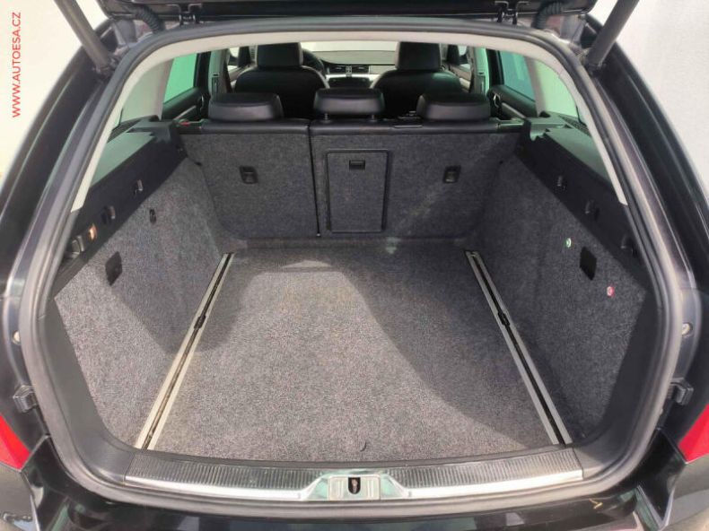 Škoda Superb - hlavní fotka