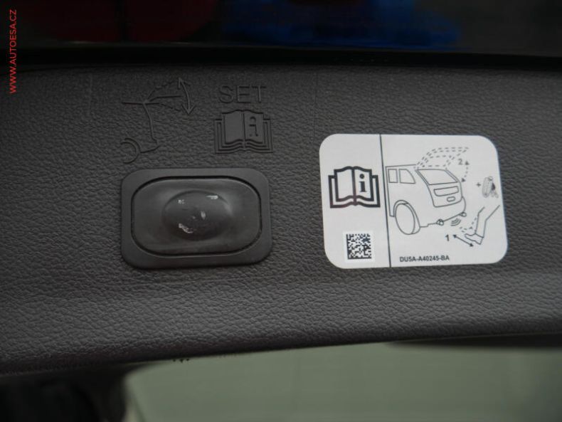 Ford Kuga - hlavní fotka