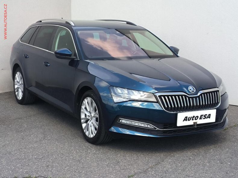 Škoda Superb - hlavní foto