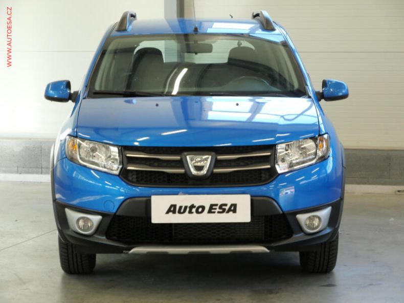 Dacia Sandero - hlavní fotka