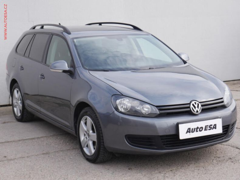 Volkswagen Golf - hlavní foto