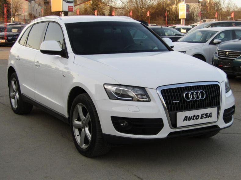 Audi Q5 - hlavní foto