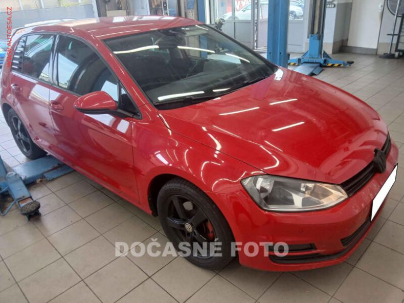 Volkswagen Golf - hlavní fotka inzerátu
