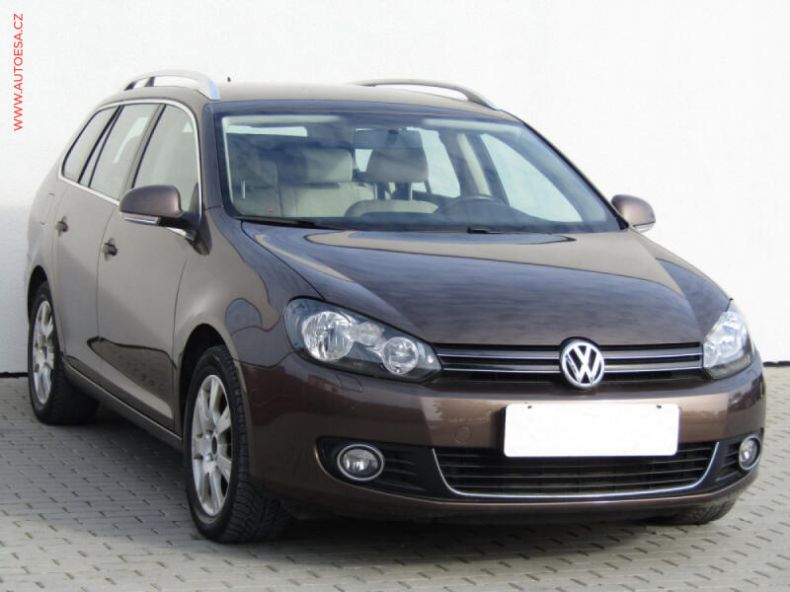 Volkswagen Golf - hlavní foto