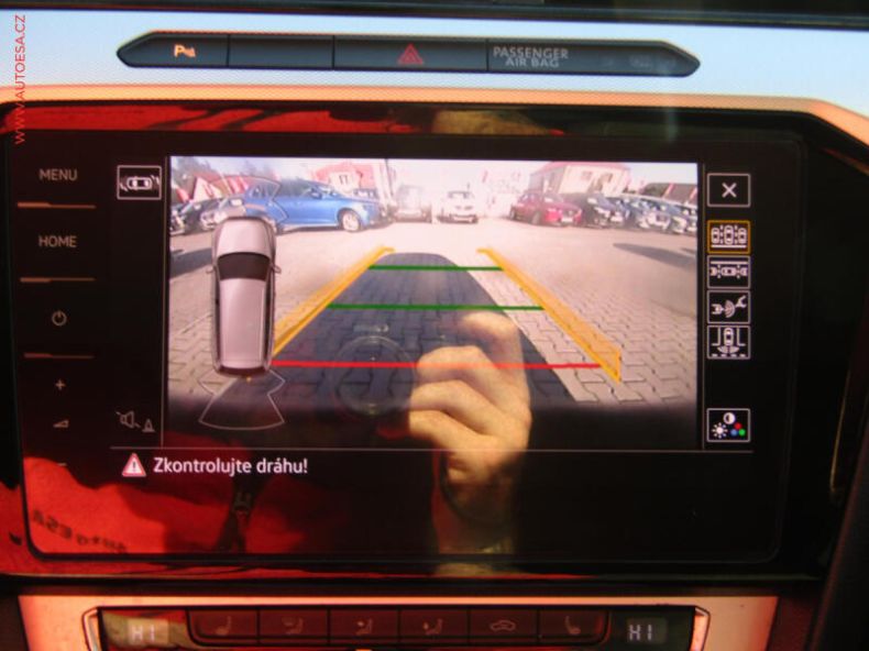 Volkswagen Passat - hlavní fotka