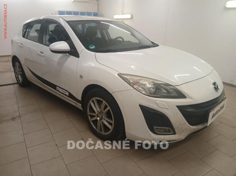 Mazda 3 - hlavní fotka inzerátu