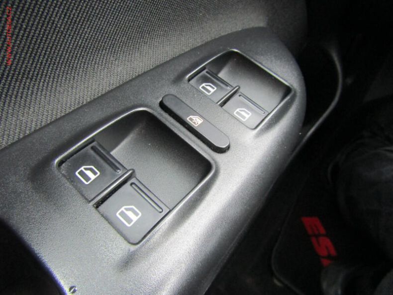 Škoda Octavia - hlavní fotka