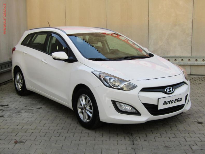 Hyundai i30 - hlavní fotka inzerátu