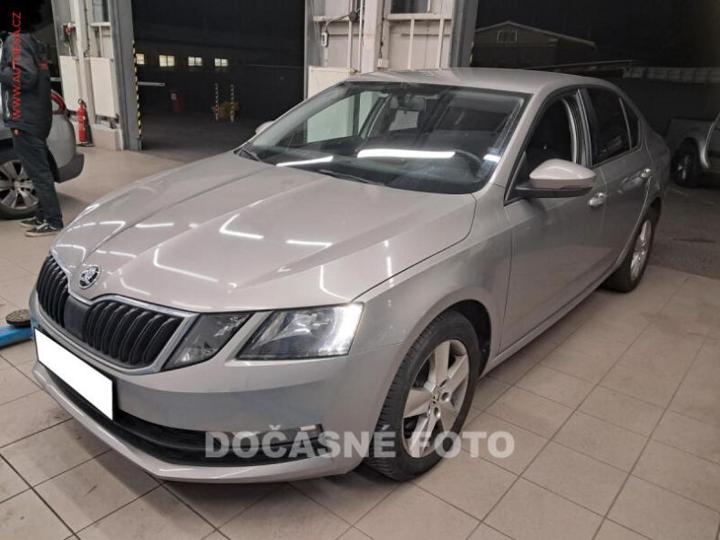 Škoda Octavia - hlavní fotka inzerátu