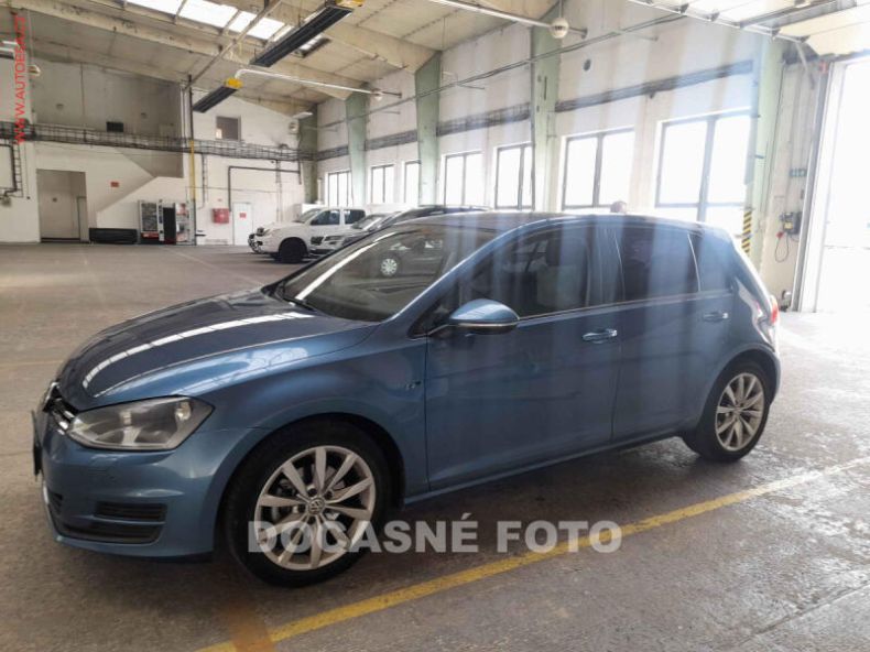Volkswagen Golf - hlavní fotka inzerátu