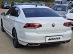 Volkswagen Passat - fotka číslo 5