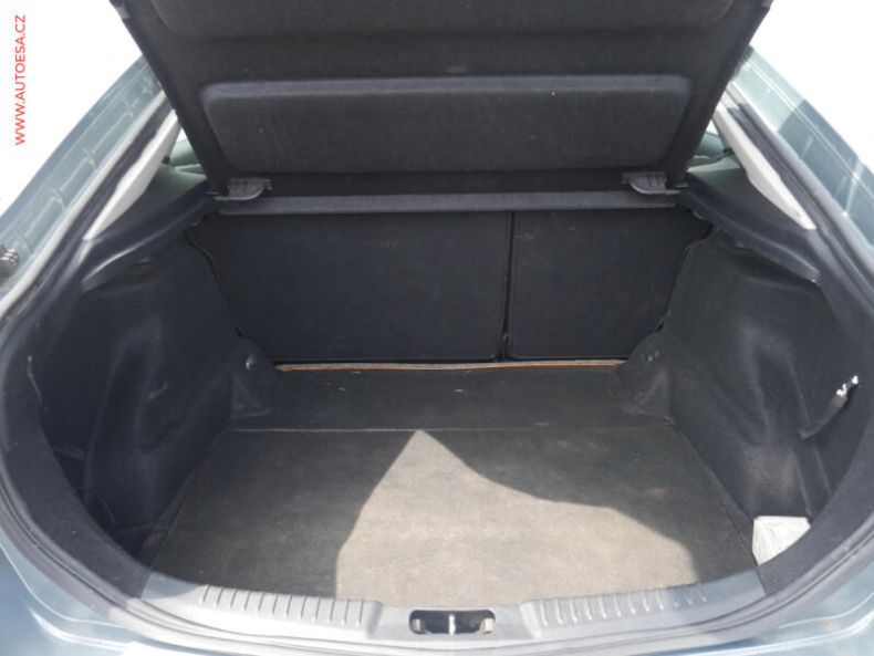 Ford Mondeo - hlavní fotka