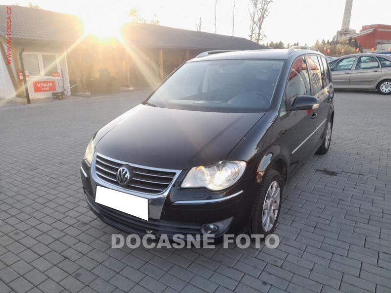 Volkswagen Touran - hlavní fotka inzerátu