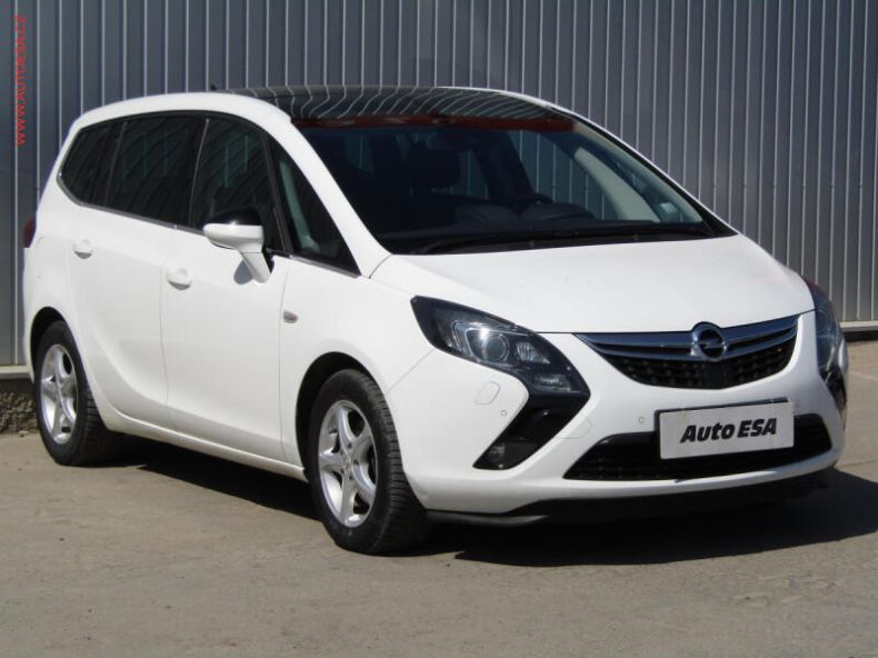 Opel Zafira - hlavní foto