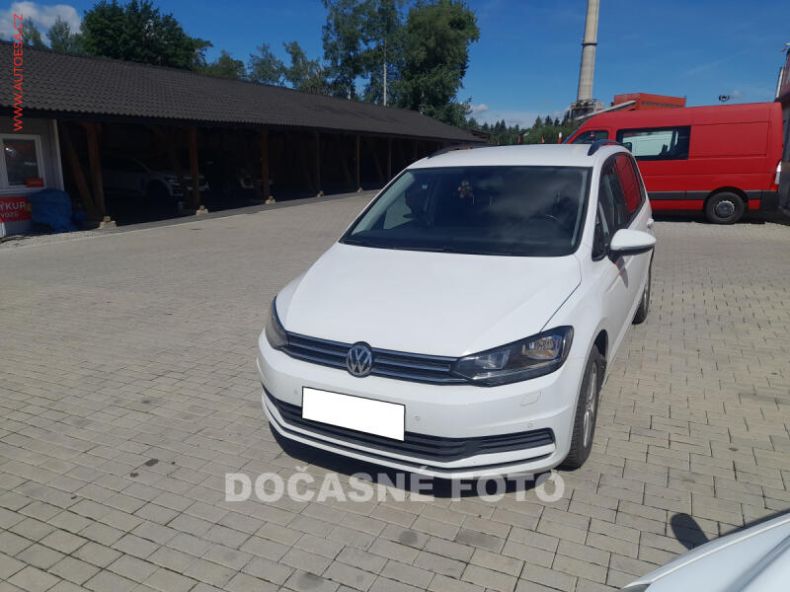 Volkswagen Touran - hlavní foto
