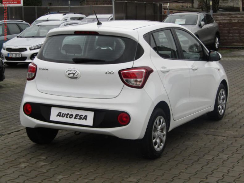 Hyundai i10 - hlavní fotka