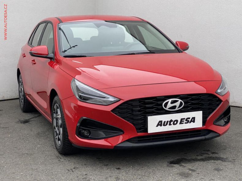 Hyundai i30 - hlavní foto