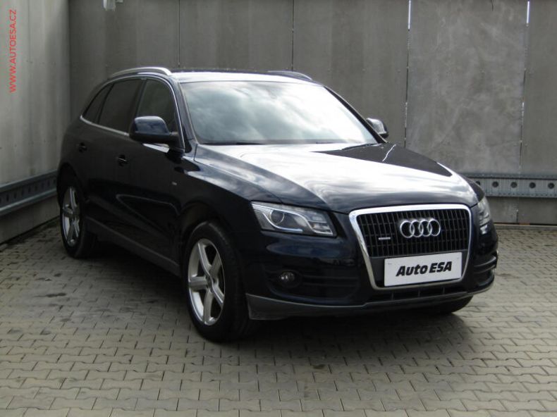Audi Q5 - hlavní foto