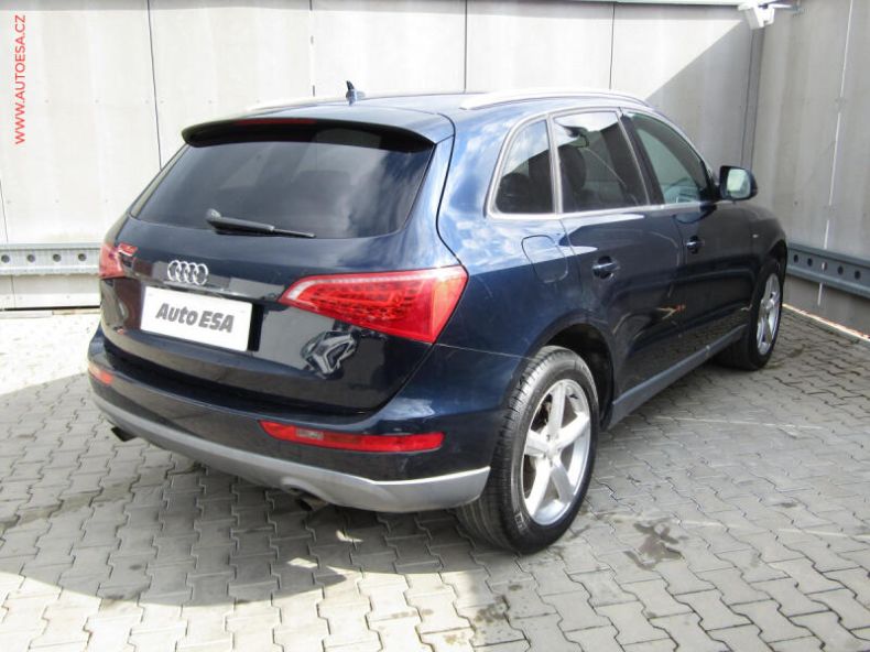 Audi Q5 - hlavní fotka