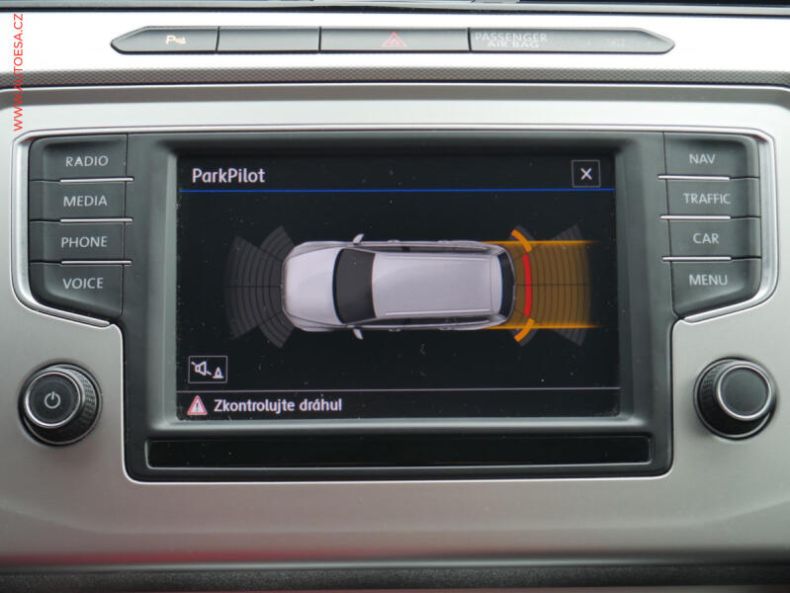 Volkswagen Passat - hlavní fotka