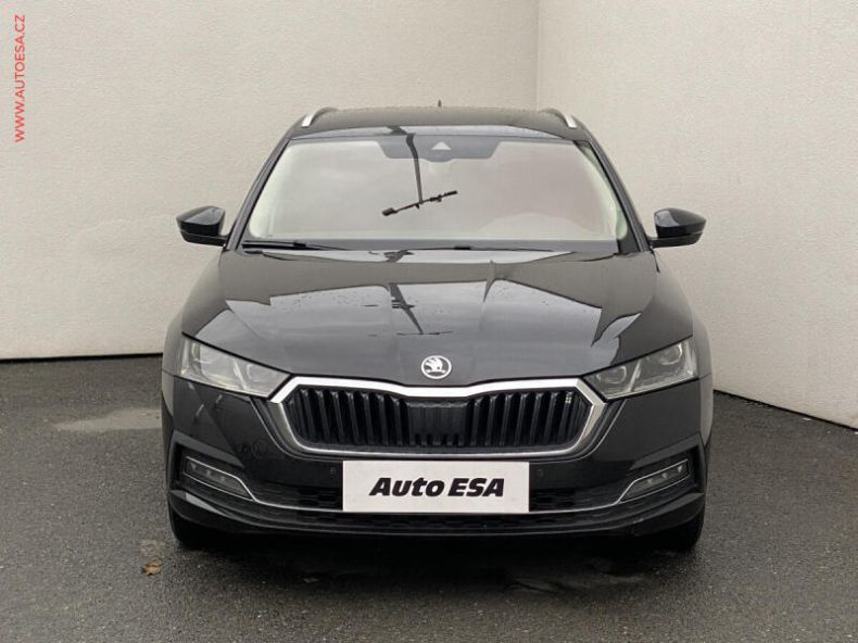 Škoda Octavia - hlavní fotka
