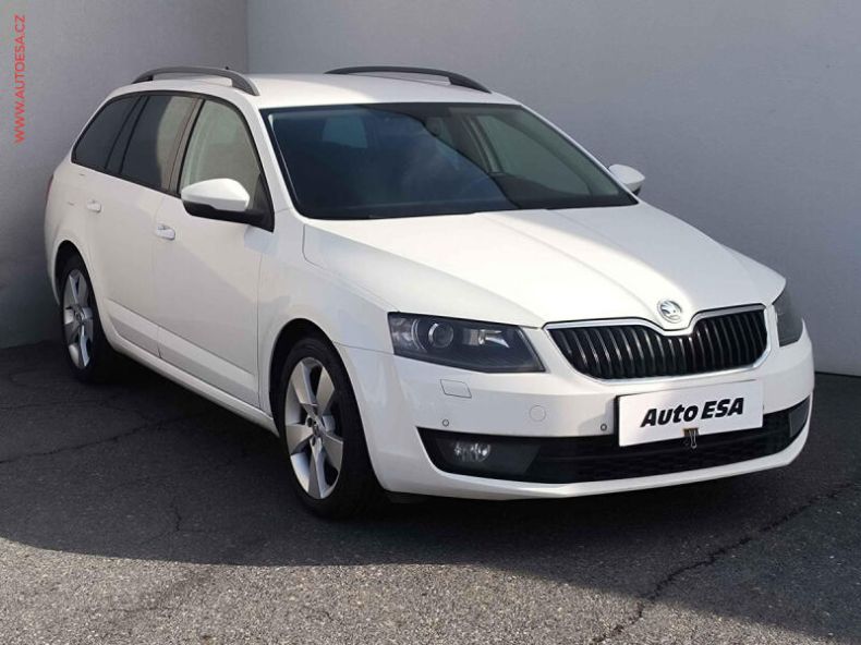 Škoda Octavia - hlavní fotka