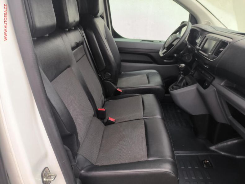 Opel Vivaro - hlavní fotka