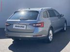 Škoda Superb - fotka číslo 3