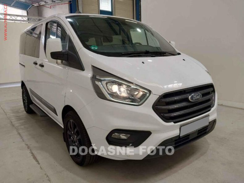 Ford Transit - hlavní foto