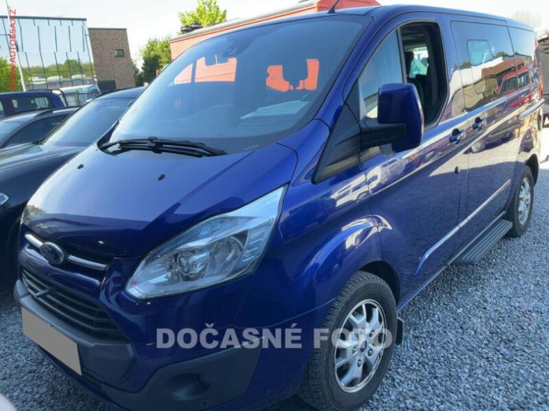 Ford Tourneo - hlavní foto