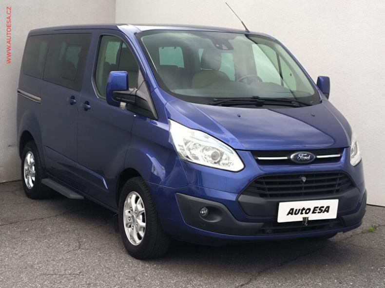 Ford Tourneo - hlavní foto