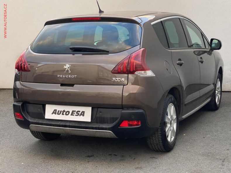 Peugeot 3008 - hlavní fotka