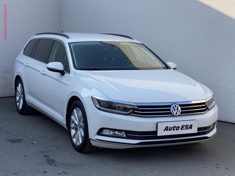 Volkswagen Passat - hlavní foto