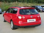 Volkswagen Passat - fotka číslo 5