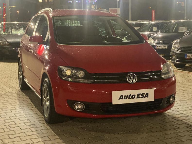 Volkswagen Golf - hlavní foto