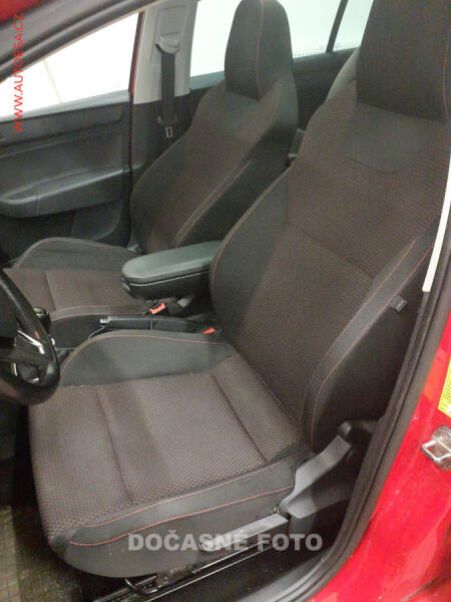 Škoda Rapid - hlavní fotka