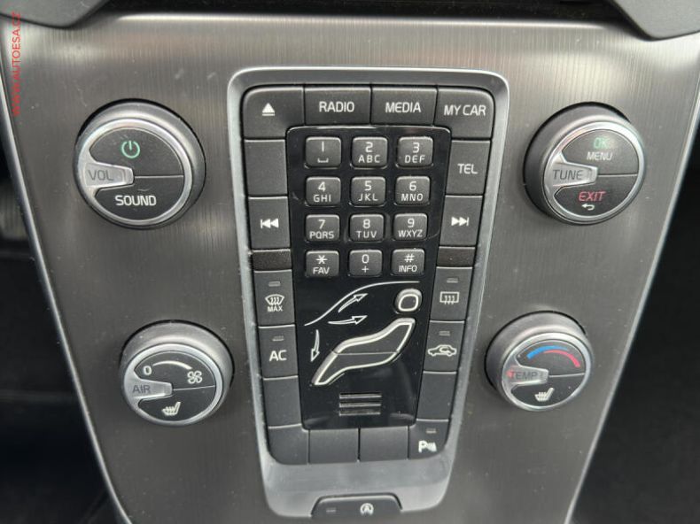 Volvo V40 - hlavní fotka