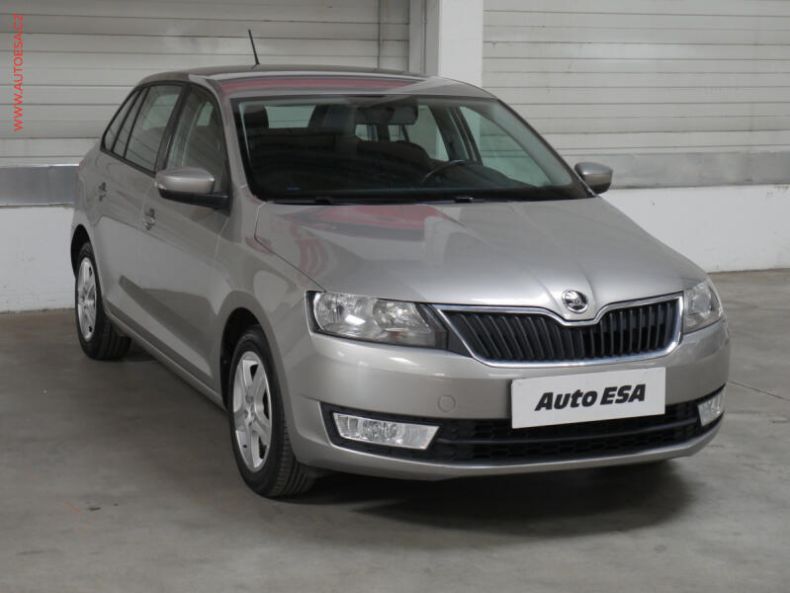 Škoda Rapid - hlavní foto