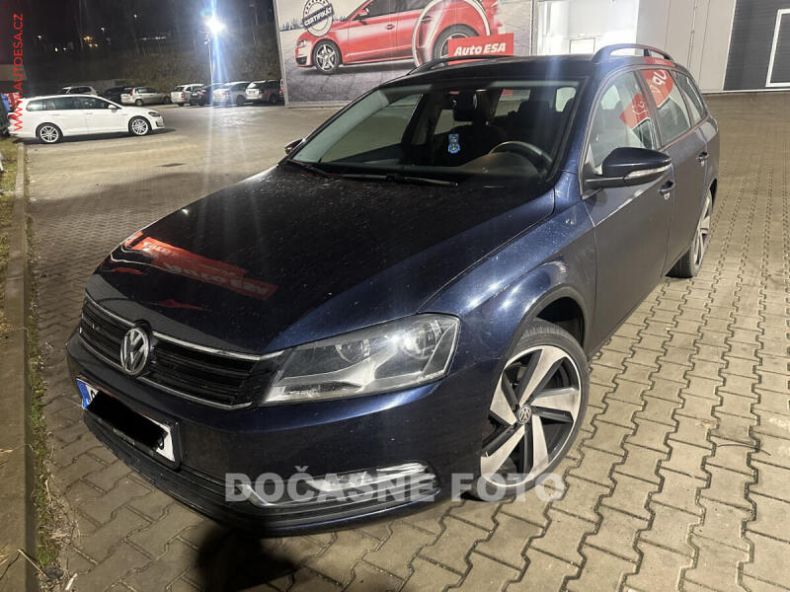 Volkswagen Passat - hlavní foto