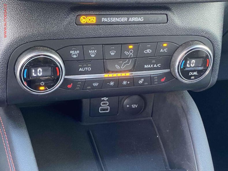 Ford Kuga - hlavní fotka