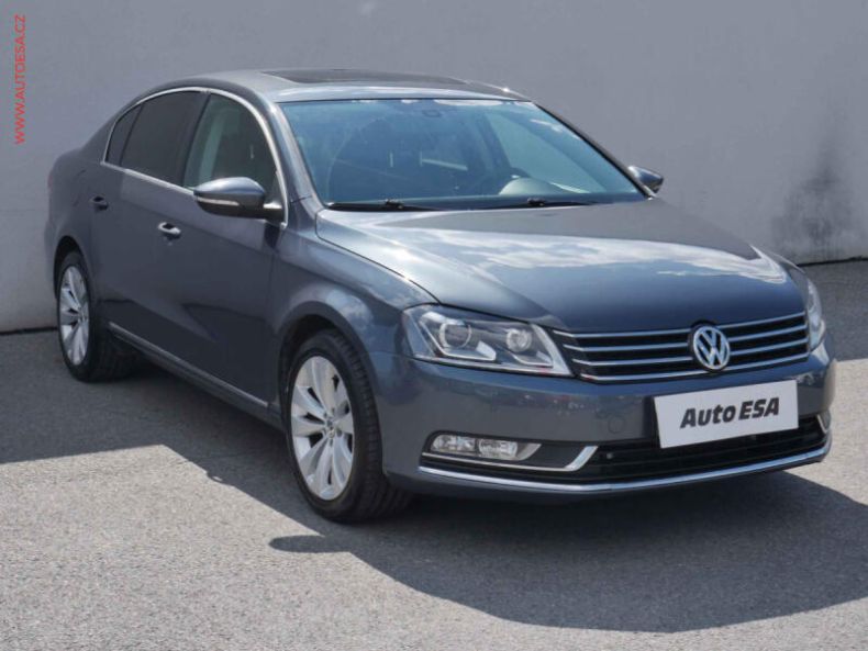Volkswagen Passat - hlavní fotka inzerátu