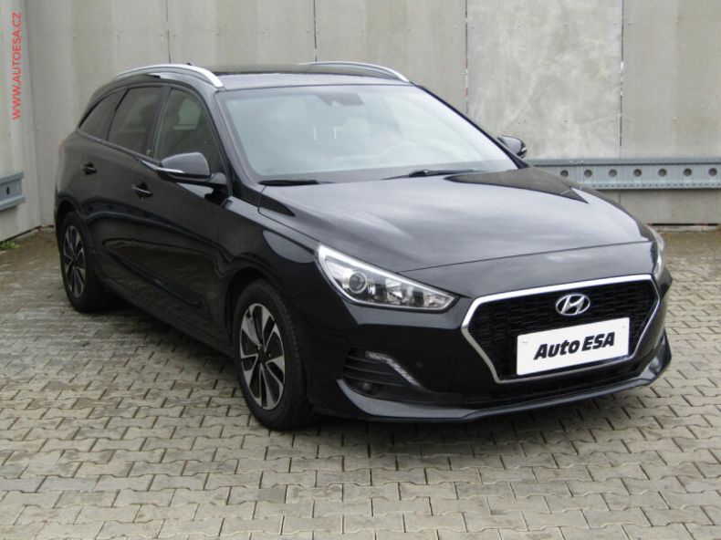 Hyundai i30 - hlavní fotka inzerátu