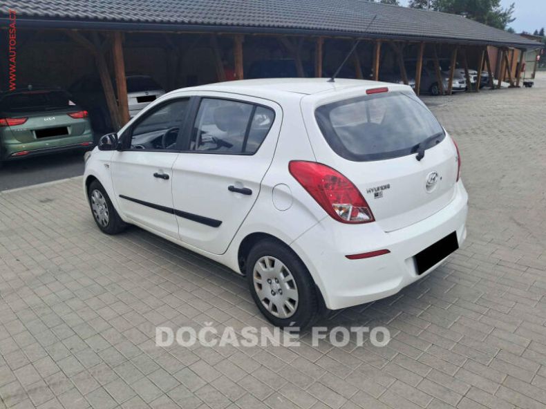 Hyundai i20 - hlavní fotka