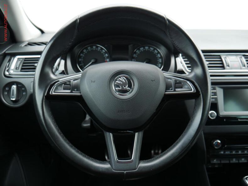 Škoda Rapid - hlavní fotka