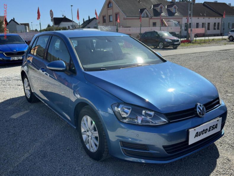 Volkswagen Golf - hlavní fotka inzerátu