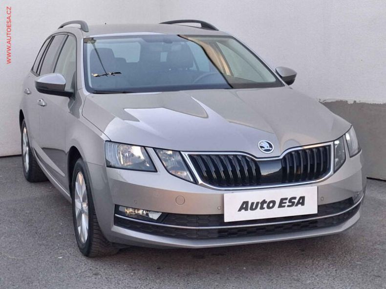 Škoda Octavia - hlavní foto