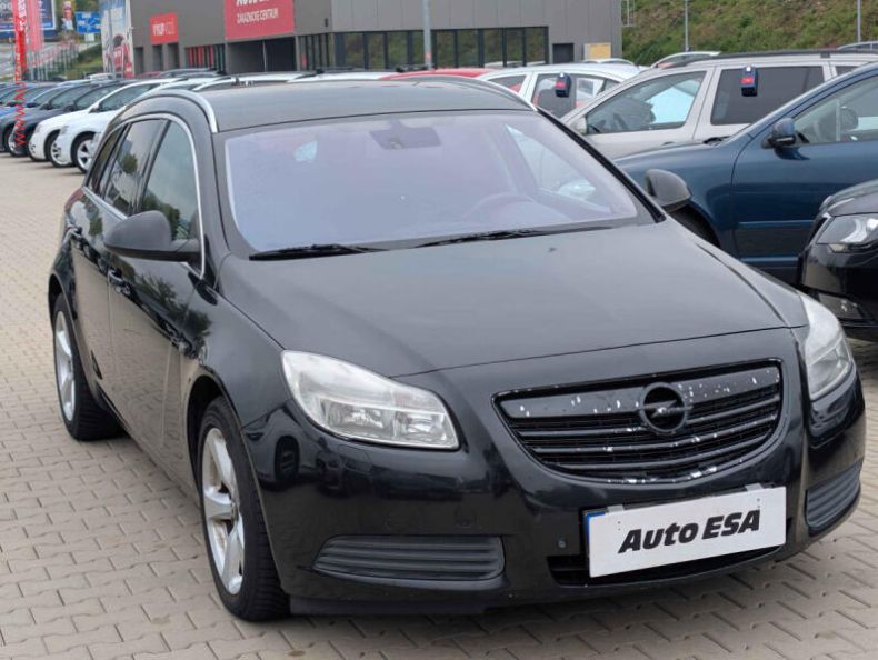 Opel Insignia - hlavní fotka inzerátu