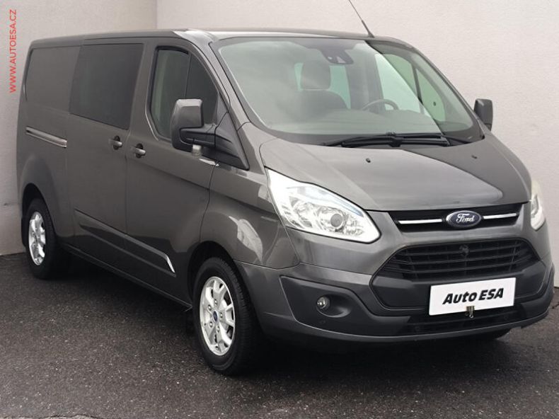 Ford Transit - hlavní foto