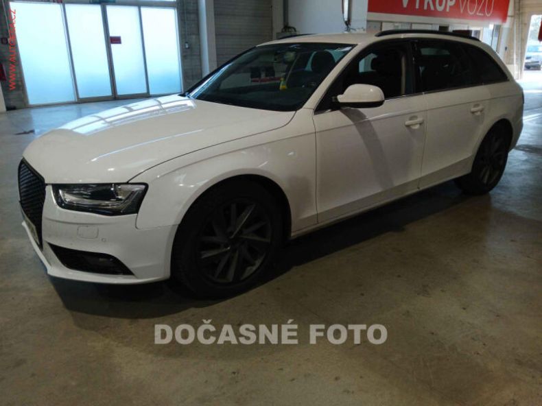 Audi A4 - hlavní foto