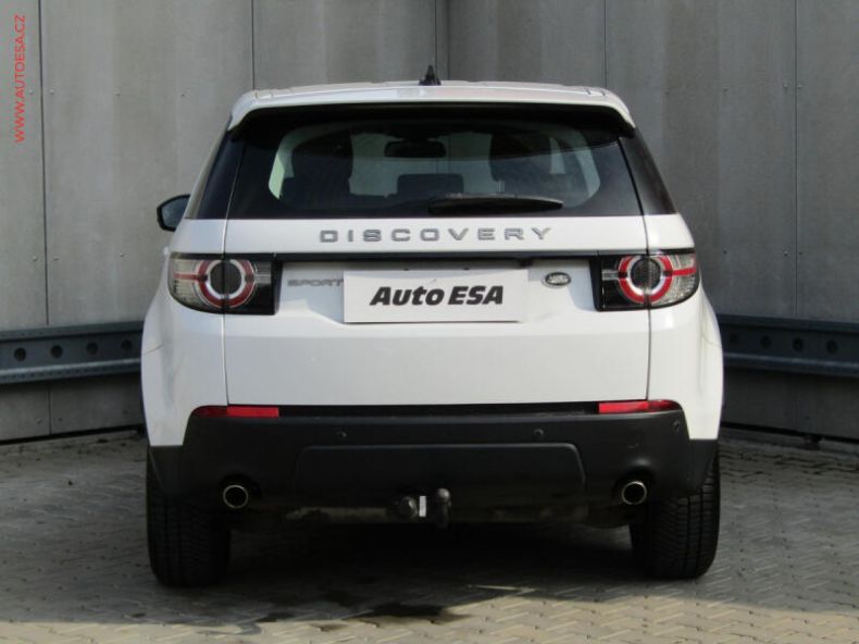 Land Rover Discovery - hlavní fotka